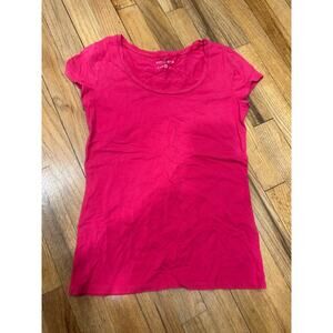 XS Ann Taylor Magenta T Shirt Like New